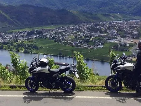 Pastis - Staffless With Self Check-in Отель