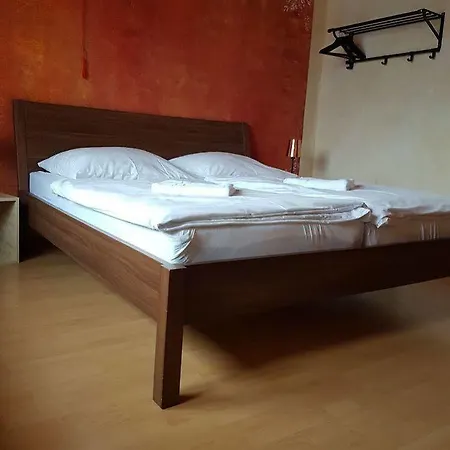 Hotel Pastis - Staffless With Self Check-in