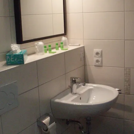 Pastis - Staffless With Self Check-in Hotel Pillig