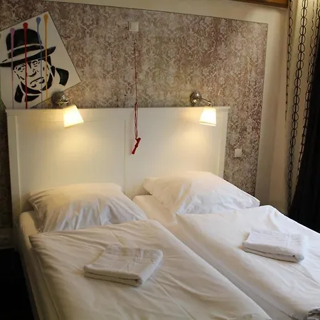 Hotel Pastis - Staffless With Self Check-in