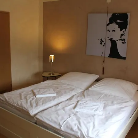 Pastis - Staffless With Self Check-in Отель Pillig