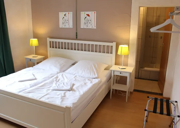 Pastis - Staffless With Self Check-in Pillig