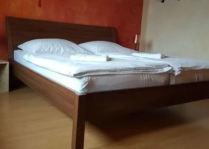 Hotel Pastis - Staffless With Self Check-in