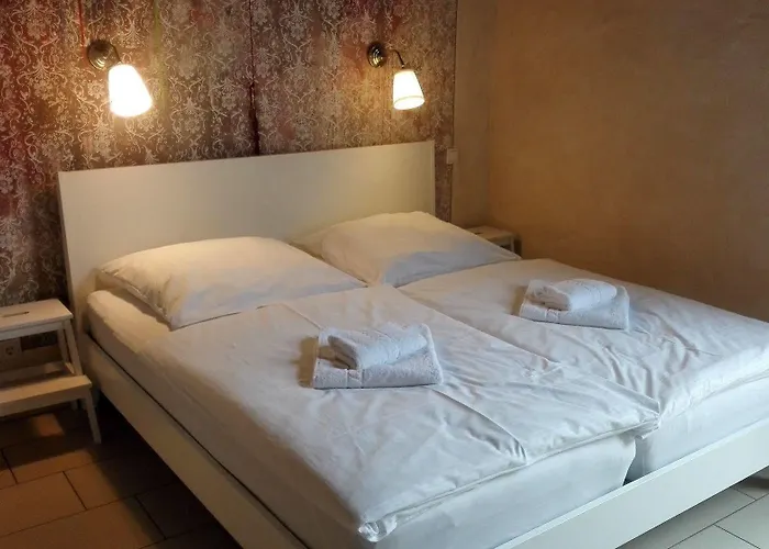 Pastis - Staffless With Self Check-in Hotel Pillig