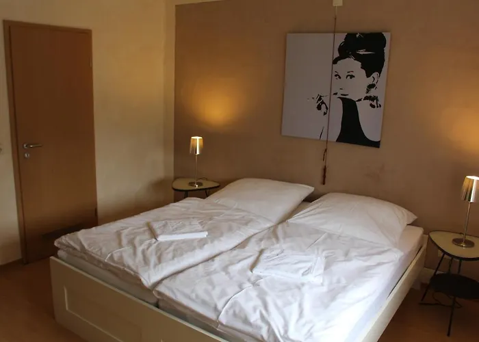 Pastis - Staffless With Self Check-in Hotel Pillig